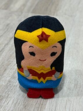 Wonder Woman Mini Plush Tsum Tsum Style DC Just Play 3in Stuffed Toy
